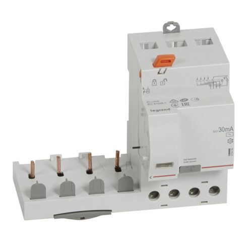 Bloc differentiel DX³ à vis 4P - 400V~ - 40A - typeAC - 30mA - 410499 - Legrand