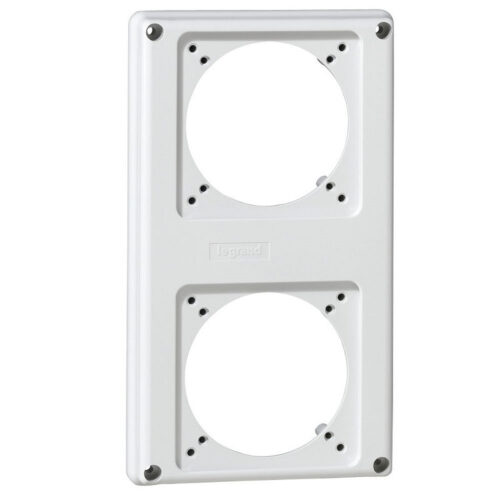 Plastron P17 220x125mm recevant 2 prises 16A pour composer un coffret - 057713 - Legrand