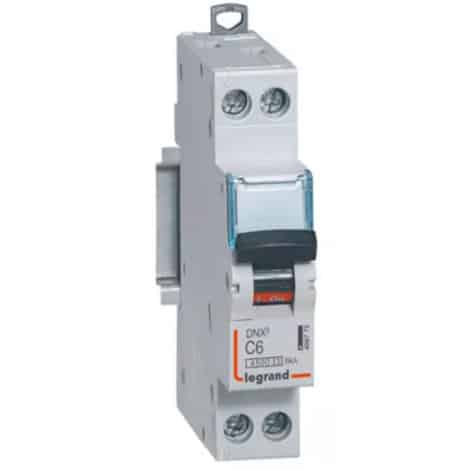 Disjoncteur Phase + Neutre - courbe C - Vis/Vis - 6A - 406772 - Legrand