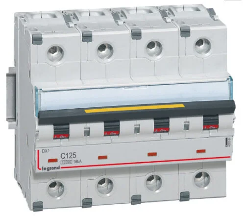Disjoncteur tétrapolaire 125A - 6 modules - Vis/Vis - 409364 - Legrand